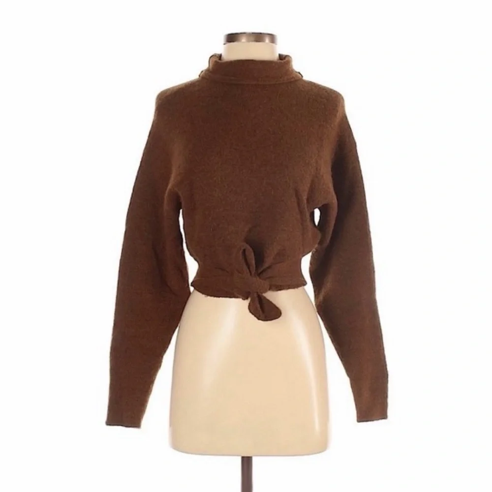 Aritzia Wilfred Lorin Sweater - Picture 3 of 8